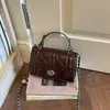 Bolso cruzado de un solo hombro de lujo nicho francés con patrón de diamantes, asa de cadena, bolso cuadrado pequeño, elegante, versátil, para el día a día