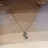 Luxo Leve, Alto Padrão, Minimalista, Nicho Colar com Pingente de Concha Sol e Lua com Diamantes, Design Retrô Versátil, Corrente Exquisita para Clavícula