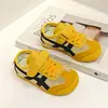 Zapatillas de Malla Transpirables para Niños 2026 Verano Color Caramelo Ligeras Suela Suave Zapatos de Malla para Niños Zapatos Deportivos para Niñas