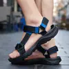 Sandalias de Cinta Estilo Europeo para Hombre con Velcro Calzado de Exterior Zapatos de Playa Romanos Pantuflas Deportivas Zapatos Personalizados para Hombre Transfronterizos Talla Grande