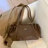 Bolsa de Ombro Nova Retro 2025 Estilo Coreano Grande Capacidade Versátil para Mulheres Bolsa Tote Simples para o Dia a Dia da Mulher