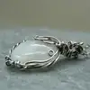Joyas transfronterizas collar de piedra lunar colgante para mujer estilo bohemio vintage accesorios de hojas ratán venta al por mayor