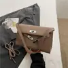 Bolso Pequeño Cuadrado Vintage Maillard de Alta Gama, Bolso de Mano de Lujo Ligero Europeo y Americano, Diseño de Nicho para Viajes de Negocios, Bolso Kelly con Cierre de Comercio Exterior