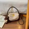 Bolso almohada relajado estilo coreano para mujer, nueva colección 2026, bolso de mano único, adecuado para el trabajo, los desplazamientos y el uso casual, se puede llevar como bolso de hombro o bolso cruzado