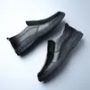 Zapatos de hombre de cuero, informales, combinables, de verano, transpirables, antideslizantes, de suela suave, para mediana edad, de PU, cómodos y de negocios.