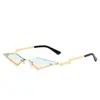 Nuevas Gafas de Sol de Moda Sin Marco para Mujer Tendencia Estilo Europeo y Americano Película de Color Cuadradas Pequeñas Gafas de Sol para Fotografía Callejera Gafas de Sol de Metal