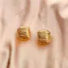 Pendientes Hemisféricos Rayados Dorados Europeos y Americanos Transfronterizos Minimalistas con un Diseño Único de Alta Gama y Temperamento Elegante para Mujer