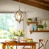 Lámpara Colgante Decorativa Vintage Rústica Americana de Madera Francesa Tallada para Sala de Estar, Comedor, Pasillo y Barra de Bar