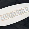 Adesivos de unha tipo gatinho francês curtos na cor azul gelo para o dia a dia, adesivos versáteis para nail art, unhas postiças prontas, puramente feitos à mão, alta qualidade, estilo francês