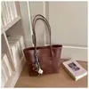 Bolso Tote Retro para Mujer, Nuevo Bolso de Hombro de Gran Capacidad Simple y de Moda, Bolso de Hombro Casual con Diseño de Nicho para el Trabajo