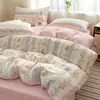 Set de Algodón de Cuatro Piezas Estilo Ins de Dibujos Animados Lindo 100% Algodón Funda de Edredón Sábanas Juego de Cama de Tres Piezas para Dormitorio Niños