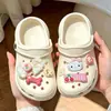 Zapatos perforados para niñas para uso en exteriores, nuevas pantuflas de verano 2026 para niños, modernos y cómodos, sandalias de playa antideslizantes para niñas