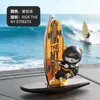 2026 Nuevo Modelo Oso Surfista Oscilante Montado en Coche Adorno Creativo para Tablero de Coche Accesorio de Coche con Fragancia de Alta Gama