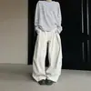 Nueva colección de verano 2026: Pantalones casuales holgados, de talla grande y pierna ancha para hombre, con un diseño moderno, estilo versátil y una silueta de pierna recta inspirada en la ropa de trabajo.