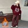 Traje informal de estilo coreano para niñas de mediana edad y mayores, otoño e invierno, nuevo y elegante conjunto de dos piezas con top con letras y pantalones a cuadros a la moda.