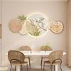 Pintura decorativa de restaurante estilo crema silencioso con reloj mural abstracto de flores piedra arenisca en ejecución fondo pintura para colgar en la pared