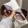 Novos óculos de sol 2024 para mulheres com proteção UV pequena proteção UV óculos de sol na moda óculos de proteção