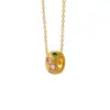 Corrente para Clavícula Estilo Francês Vintage de Luxo Leve Estilo Old Money com Studs de Diamante Escovados e Pedras Coloridas, Joia Banhada a Ouro para Presente Atacado