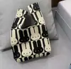 Ins Celebridade da Internet Nova Bolsa de Tricô Estilo Animal Fofo Bolsa Colete Bolsa Feminina Estilo Japonês e Coreano Versátil Bolsa de Tricô para Exterior