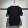 Camiseta ligera de lujo de moda entallada de punto con cuello redondo y manga corta para hombre, camisa ligera y entallada con base de hilo de primavera y verano.