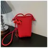 Moderna bolsa pequeña cruzada para mujer 2026 nueva de moda verano elegante versátil bolsa para teléfono versión coreana bolsa de hombro cruzada