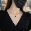 Diseño Minimalista de Nicho Lujo Sencillo Cadena para Clavícula Colgante de Calcedonia Acero de Titanio Collar para Mujer Choker de Instagram