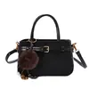 Bolsas Coreanas de Nicho Otoño 2026 Nuevo Bolso Cuadrado Pequeño de Mano Elegante Bolso de Mujer Más Vendido Bolso Cruzado de Hombro Único Francés