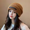 Chapéu de Lã de Circunferência Grande Estilo Coreano para Outono e Inverno para Mulheres, Faz o Rosto Parecer Menor, Gorro de Tricô Quente e Versátil na Moda