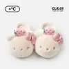 Pantuflas de algodón originales de Kitty de dibujos animados, aptas para uso en interiores, con suela gruesa, forradas de felpa para mayor calidez, perfectas para estudiantes, y disponibles para venta al por mayor