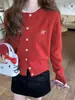 Foto Real de Cardigan de Punto Bordado Suelto de Cuello Redondo Estilo Coreano de Otoño con Botones, Reductor de Edad, Suéter Chaqueta Casual Versátil para Mujer