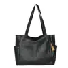 2026 Bolsa Feminina Transfronteiriça Bolsa Tote de Grande Capacidade Nova Simples Versátil Trabalho Deslocamento Bolsa de Ombro Único Bolsa de Mão Texturizada