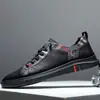 Zapatos Blancos para Hombre Tendencia Casual Versátiles Zapatos de Skate Cómodos Ligeros Zapatos para Hombre Tela a Cuadros Zapatos de Skate Hombre Fábrica Venta al por Mayor