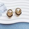 Pendientes de mujer europeos y americanos con temperamento de metal, viento frío, diseño de joyería circular INS, pendientes simples geométricos al por mayor