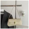 Bolsa Baguete Tendência Estilo Francês 2026 Modelo Novo com Fivela de Fecho, Bolsa de Ombro Retro Fashionável, Bolsa de Mão Elegante de Ombro Único
