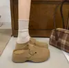 Falda a juego 2026 Zapatos de otoño Boken para mujer, calzado de exterior, acabado mate, que aumentan la altura, estilo nuevo, punta cerrada, suela gruesa, retro