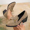 Zapatos Pequeños de Cuero Estilo Británico para Mujer 2026 Otoño Nuevos de Gamuza Tacón Bajo Slip-on Transfronterizos Talla Grande Zapatos Individuales para Mujer