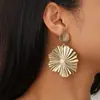 Pendientes Transfronterizos Europeos y Americanos Venta Caliente en Amazon Nuevos Pendientes Metálicos Geométricos Exagerados Hoja de Loto Plegados Joyería de Qingdao