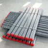 Las barras de perforación utilizadas en la exploración geológica para pozos de agua se usan para la perforación y trituración de roca, con alta resistencia a la fatiga y larga vida útil.