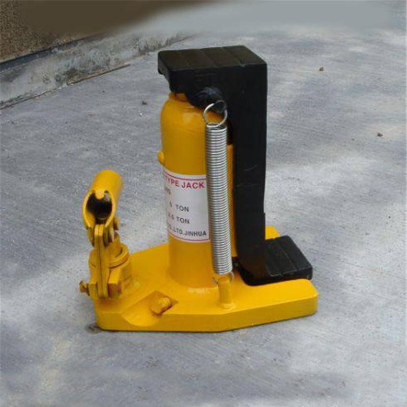 11572688201_1823631310