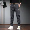 Calças Masculinas de Outono e Inverno, Calças Casuais da Moda, Soltas e Versáteis, Cintura Média, Corte Slim, Elásticas, Perna Reta, Calças Longas Esportivas Masculinas