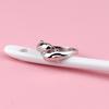 Anillo Feliz Doble Delfín de Productos de Fábrica Fuente Anillo de Boca Viva Delfín Bañado en Plata Transfronterizo Anillo de Doble Delfín del Día de San Valentín