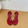 Sandalias Versátiles Estilo Minimalista Francés Verano 2026 Chanclas Elegantes de Punta Redonda y Abierta Tacón de Cuña Cómodo Correa Fina Zapatos de Mujer