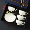 Conjunto de Xícaras de Café de Cerâmica Estilo Europeu com Relevo de Alta Qualidade, Conjunto de Xícara e Pires de Porcelana Óssea Retro de Luxo Leve, Conjunto de Caixa de Presente Exquisita