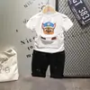 Verão 2019 nova camiseta infantil de desenho animado com personalidade ZY1905 calça jeans rasgada com cinto ZY853