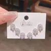 Otoño 2026 Estilo Francés Exquisitos Aretes de Botón Florales con Circonita Juego de Tres Pares, Aretes Geométricos Delicados de Alta Gama para Mujer Juego de 6 Piezas