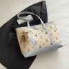 Bolsa de Hombro Estampada Nueva 2026, Bolsa de Gran Capacidad para Estudiantes Mujeres, Versátil para Salir, Niñas que Van a Clase, Viajes Diarios, Bolso de Hombro Único