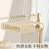 Organizador de perchas antideslizante y que no deja marca para colgar pantalones, tendedero de uso doméstico, adecuado para dormitorios de estudiantes, portátil y antideslizante