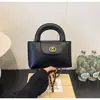 Moda transfronteriza, bolso pequeño estilo Chanel, nuevo y elegante, con un aire retro y elegante, adecuado para ir al trabajo, y que irradia una sensación de alta gama.; se puede llevar como bolso de hombro o bolso cruzado