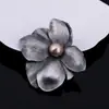 Broche de Flor de Aleación Vintage Japonés y Coreano Transfronterizo, Broche de Lujo de Alta Gama, Accesorios de Joyería para Mujer, Accesorios de Pines