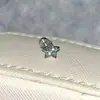 Brincos de Osso da Orelha Super Sonhadores e Doces com Diamantes Brilhantes em Formato de Coração, Novos Brincos Versáteis Exquisitos para Mulheres